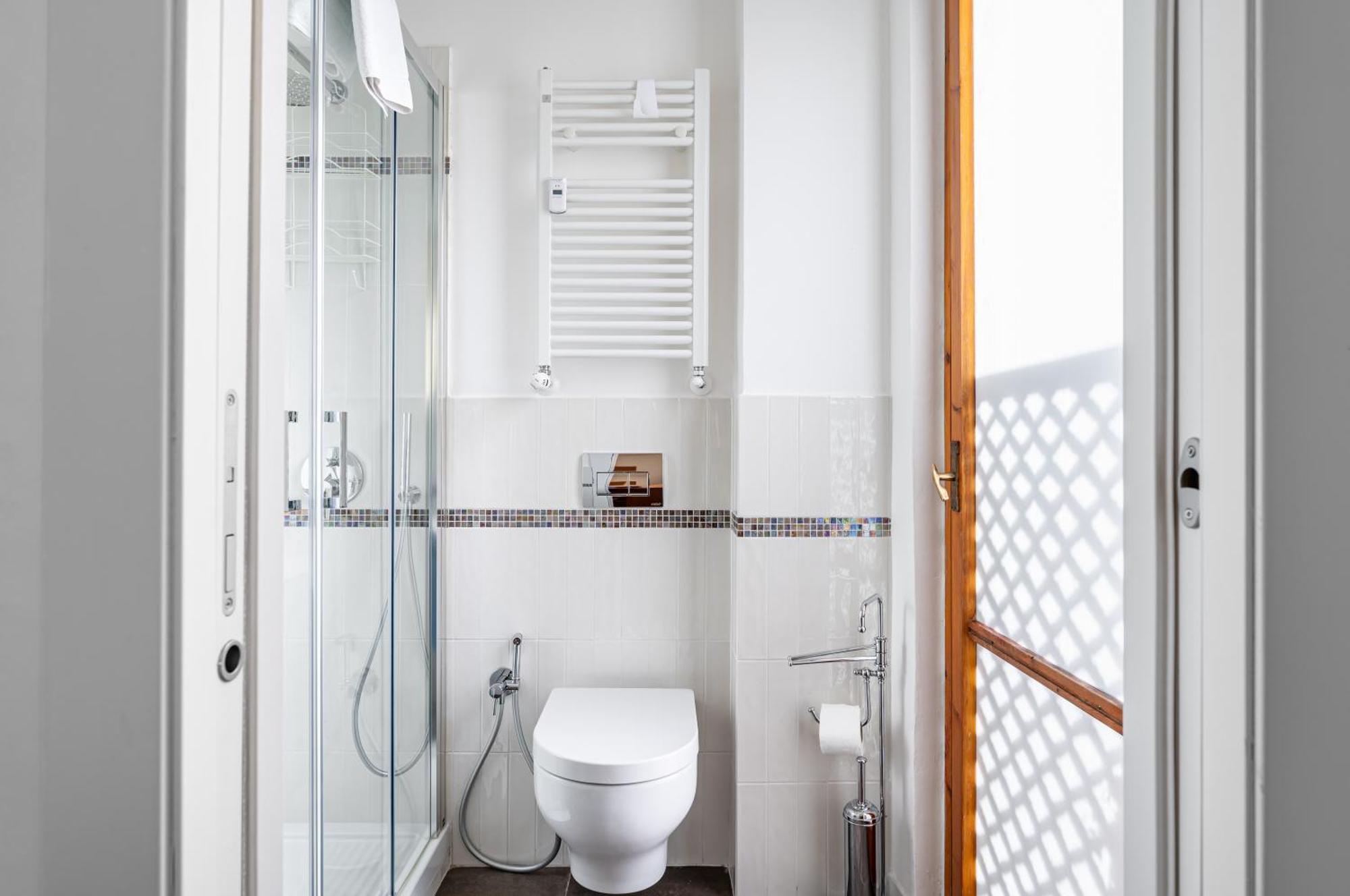 Apartamento Visarno & Roomy Flat X6 With Parking *