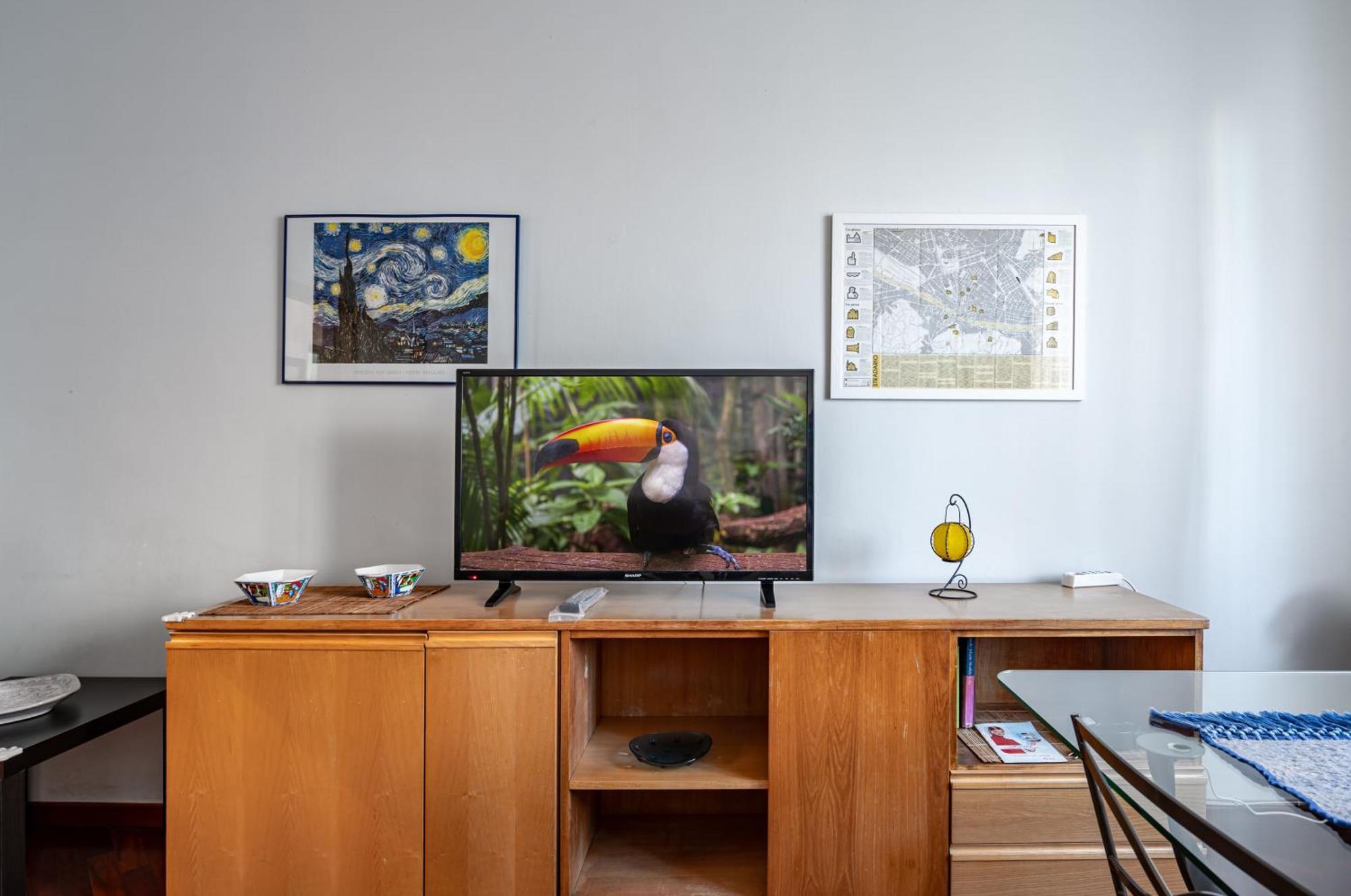 Apartamento Visarno & Roomy Flat X6 With Parking Florencia