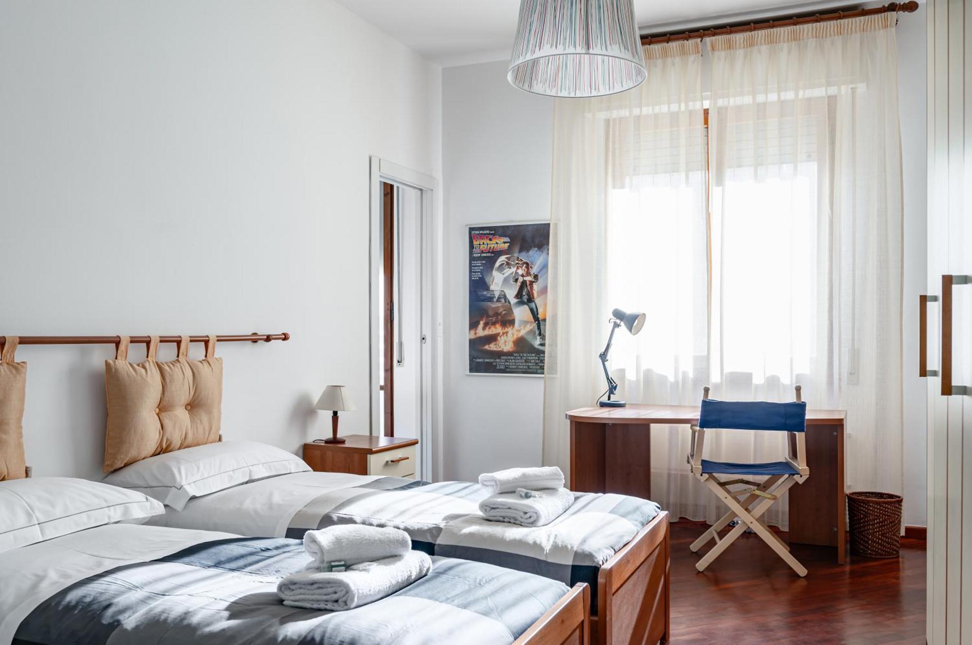 Visarno & Roomy Flat X6 With Parking Apartamento Florencia